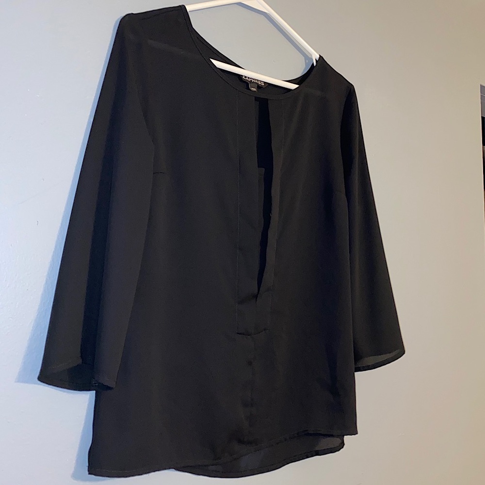 Express Blouse - Picture 2 of 4